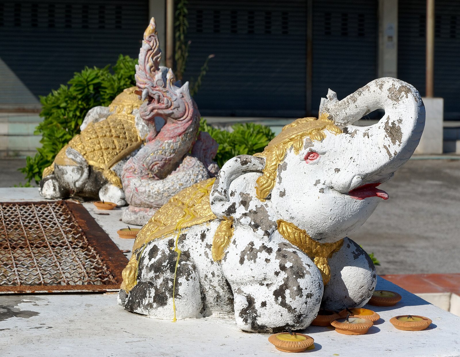 Chiang Mai Travel Guide: Temples, Food, Markets, and Ethical Elephant Experiences