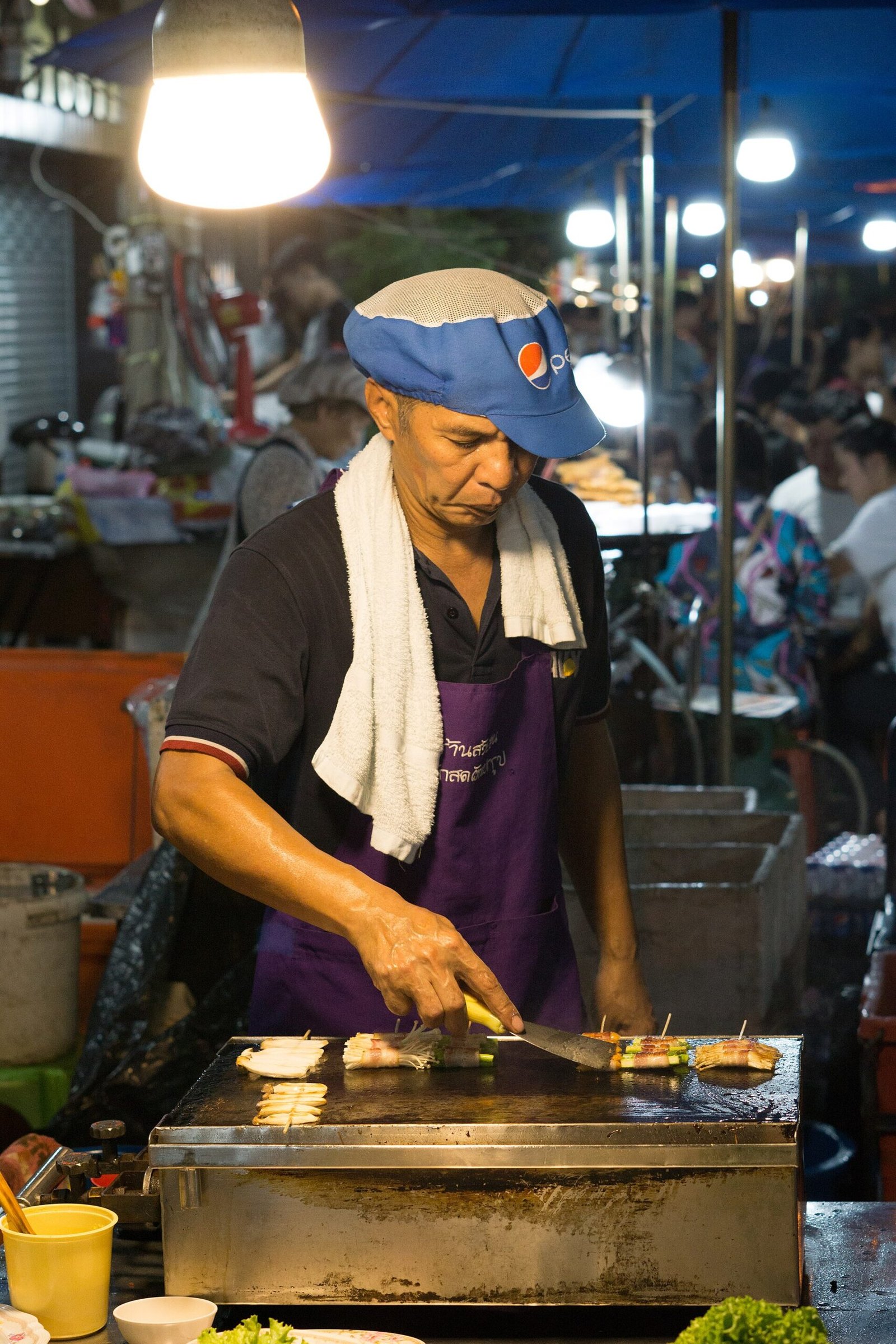 Thailand Food Guide for First-Time Visitors: What to Try Beyond Pad Thai